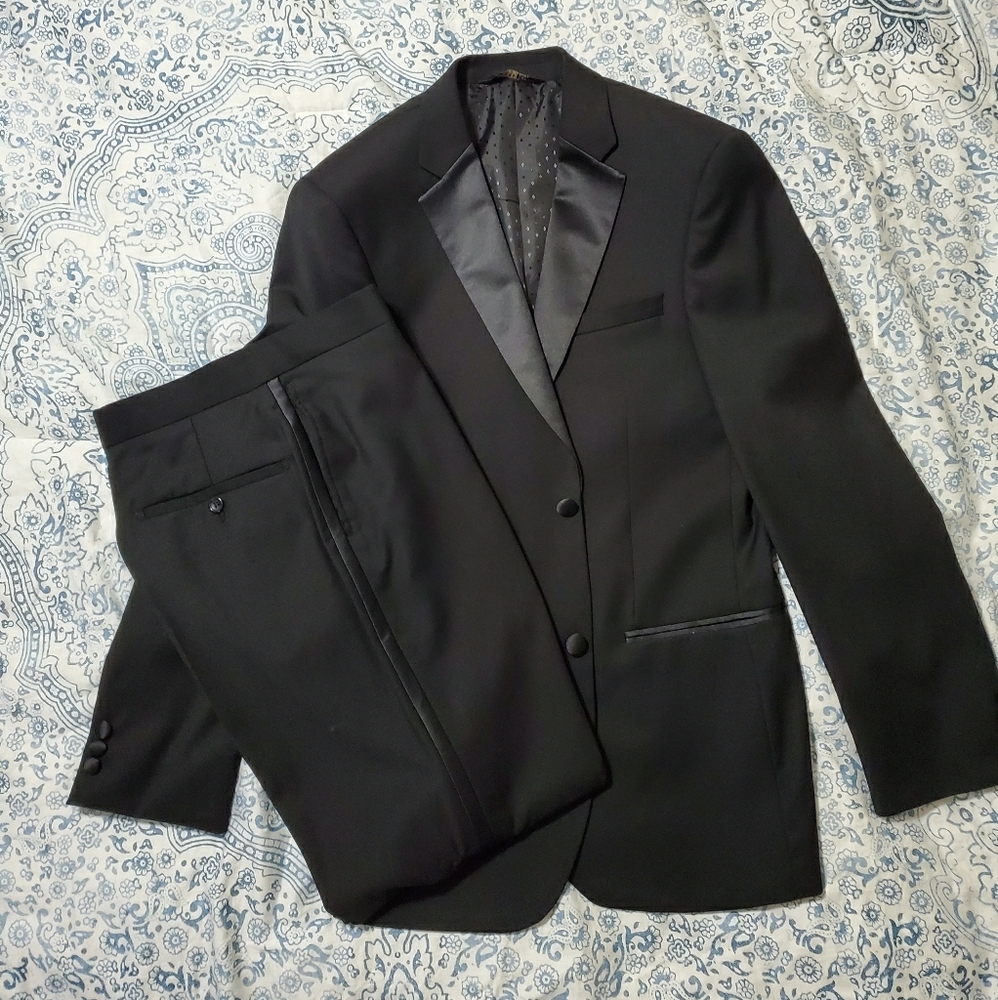 Elegant Slim Fit Tuxedo